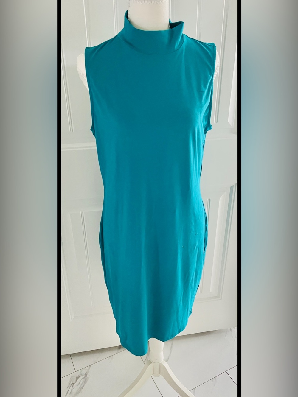 VENUS Teal Sleeveless Mock-Neck Midi Dress